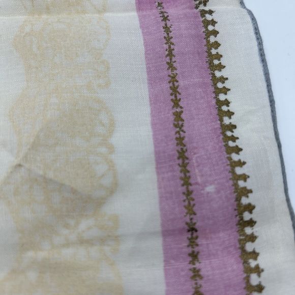 Vintage Hanky-Tammis Keefe-1950's- Handkerchief Dainty Lace Pattern Pink Gold - Picture 7 of 13